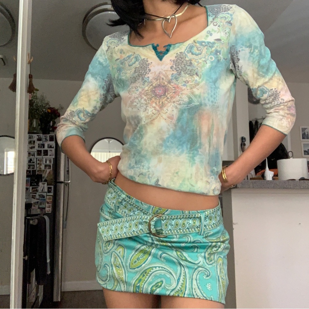 Bohemian colorful top🪷🌈 from Apt9